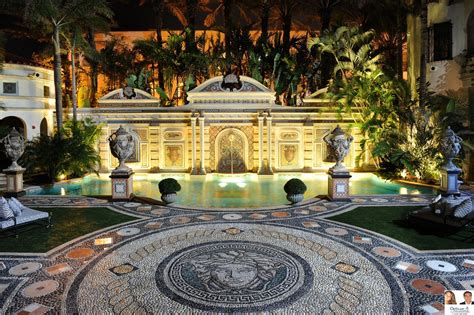 foto villa di versace miami|inside the versace mansion.